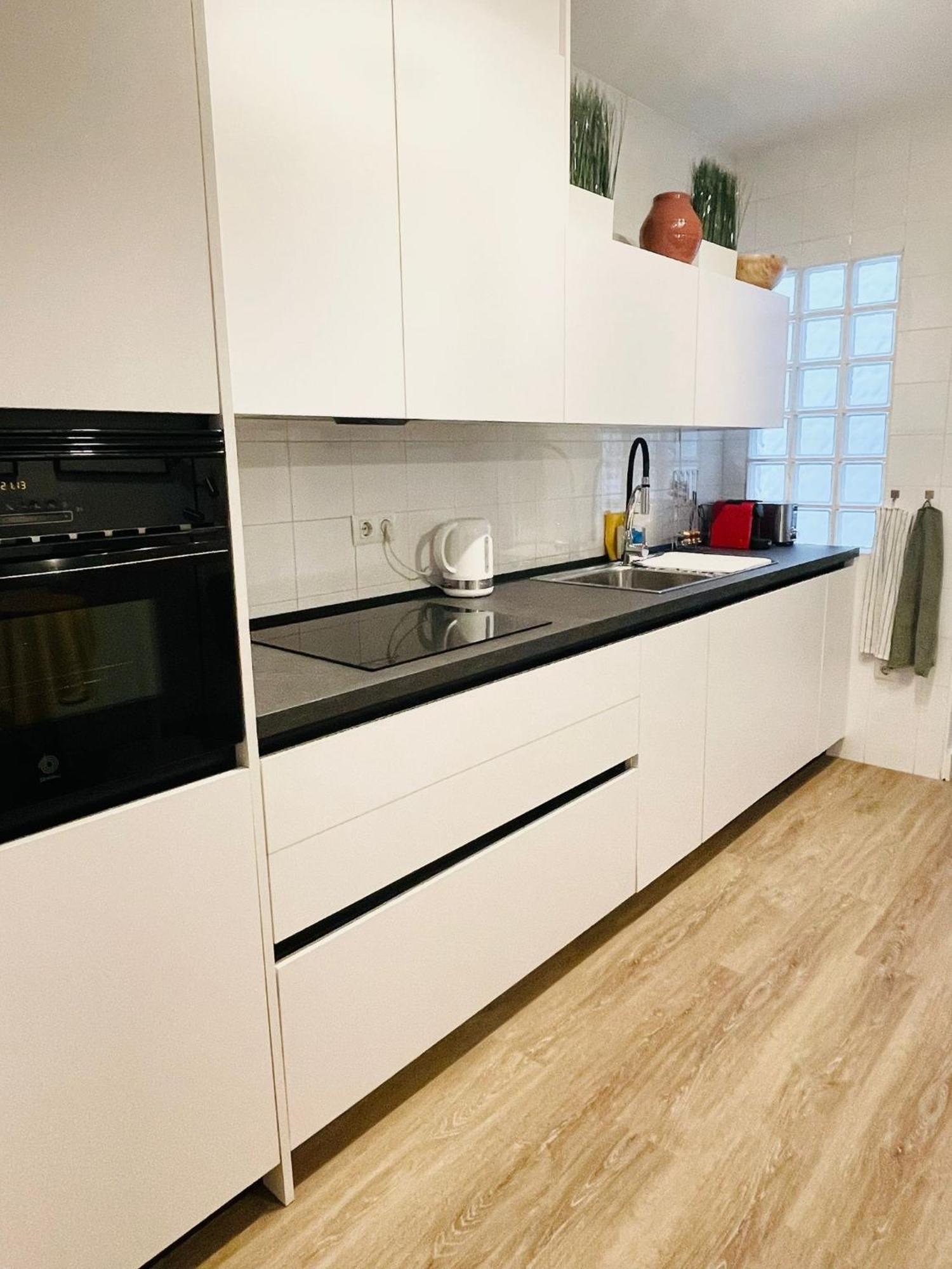 Apartamentos Familiares Puerto Nova Cartagena Esterno foto